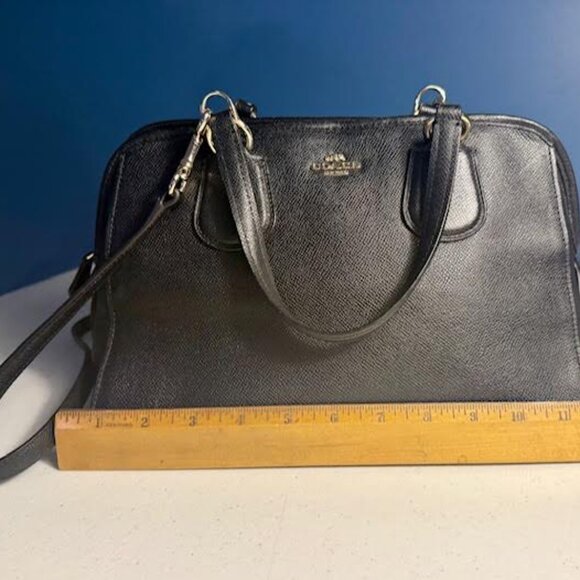 Coach Outlet Pebbled Leather Handbag with Shoulder Strap - Picture 8 of 9